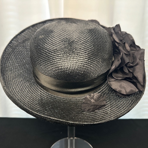 VINTAGE Louise Green Santa Monica, CA Black Straw Hat w/ Silk Ribbon & Flowers main image 6